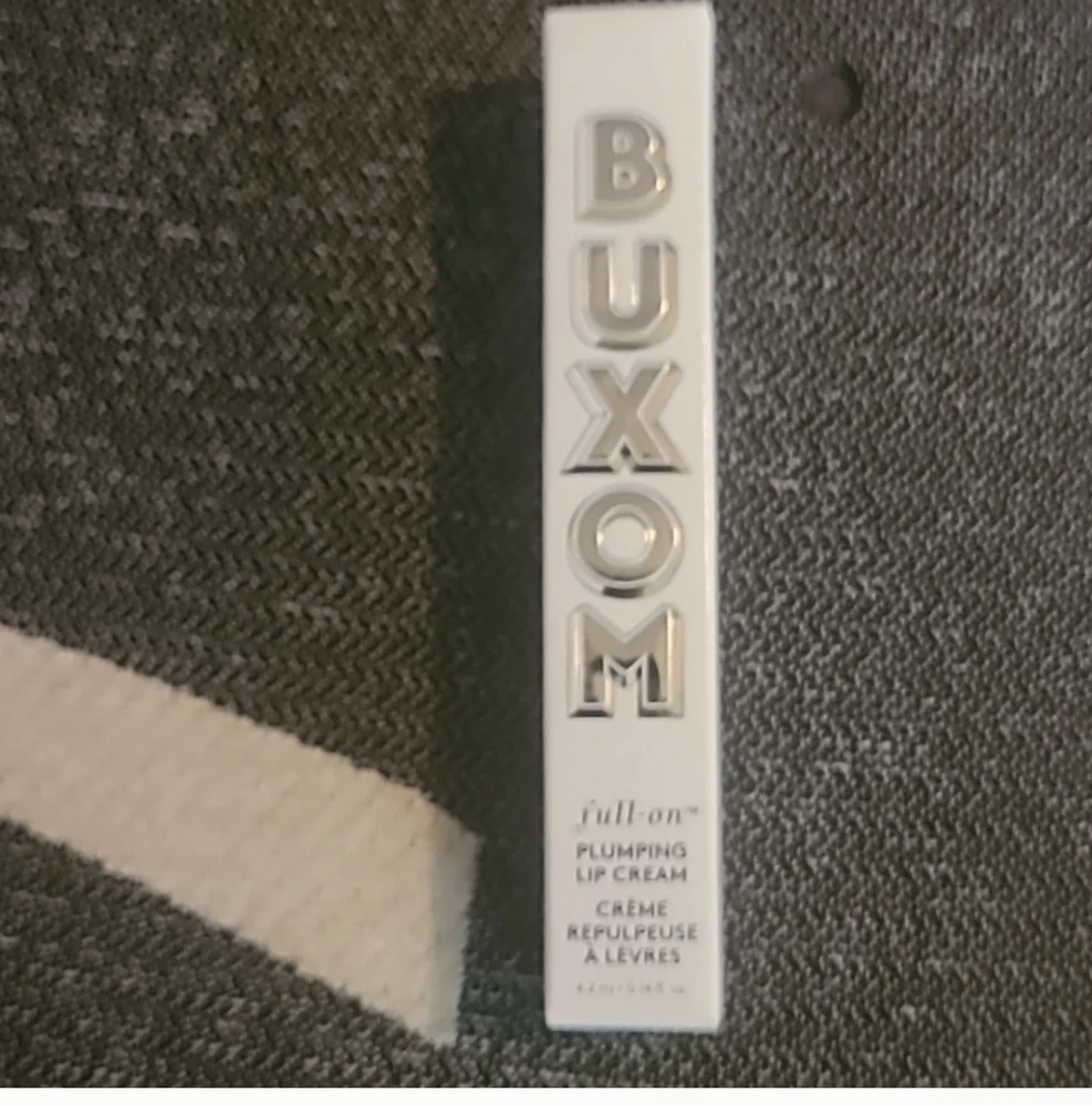 NEW BUXOM FULL ON PLUMPING LIP CREAM IN Blushing Margarita